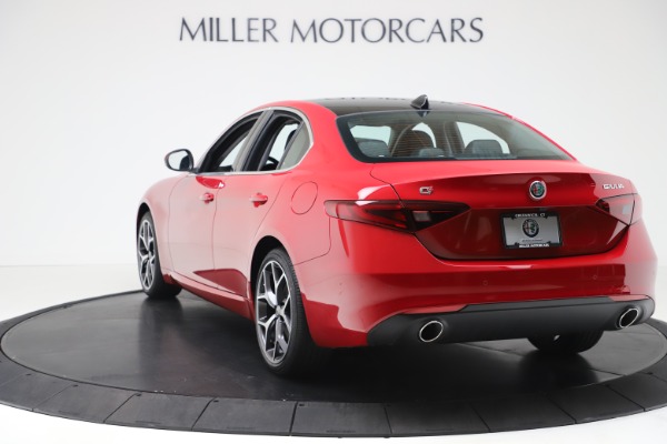 New 2020 Alfa Romeo Giulia Ti Q4 for sale Sold at Rolls-Royce Motor Cars Greenwich in Greenwich CT 06830 5