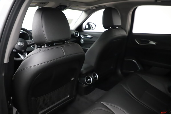 New 2020 Alfa Romeo Giulia Ti Q4 for sale Sold at Rolls-Royce Motor Cars Greenwich in Greenwich CT 06830 20