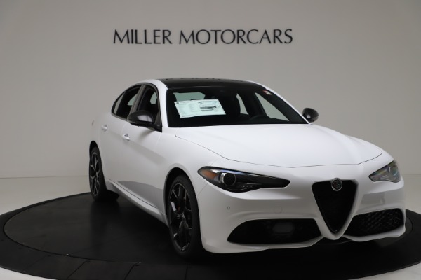 New 2020 Alfa Romeo Giulia Sport Q4 for sale Sold at Rolls-Royce Motor Cars Greenwich in Greenwich CT 06830 11