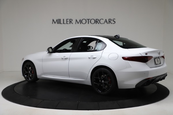 New 2020 Alfa Romeo Giulia Sport Q4 for sale Sold at Rolls-Royce Motor Cars Greenwich in Greenwich CT 06830 4