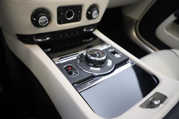 Used 2017 Rolls-Royce Dawn for sale Sold at Rolls-Royce Motor Cars Greenwich in Greenwich CT 06830 24