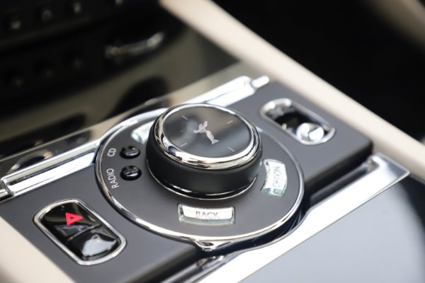 Used 2017 Rolls-Royce Dawn for sale Sold at Rolls-Royce Motor Cars Greenwich in Greenwich CT 06830 26