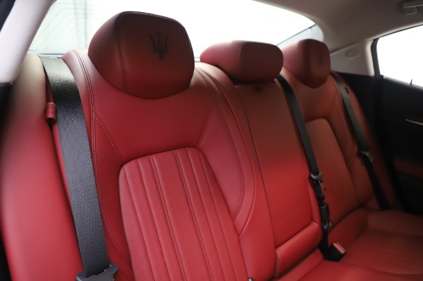 New 2020 Maserati Ghibli S Q4 for sale Sold at Rolls-Royce Motor Cars Greenwich in Greenwich CT 06830 26