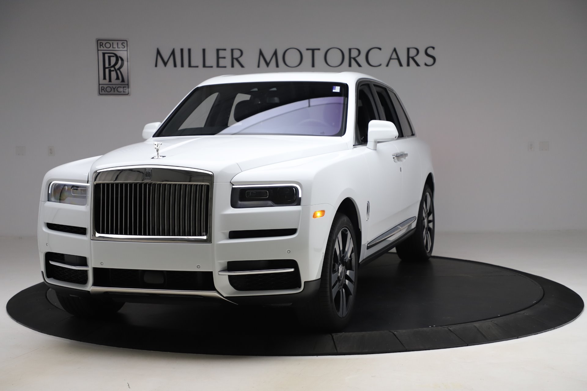 New 2020 Rolls-Royce Cullinan for sale Sold at Rolls-Royce Motor Cars Greenwich in Greenwich CT 06830 1