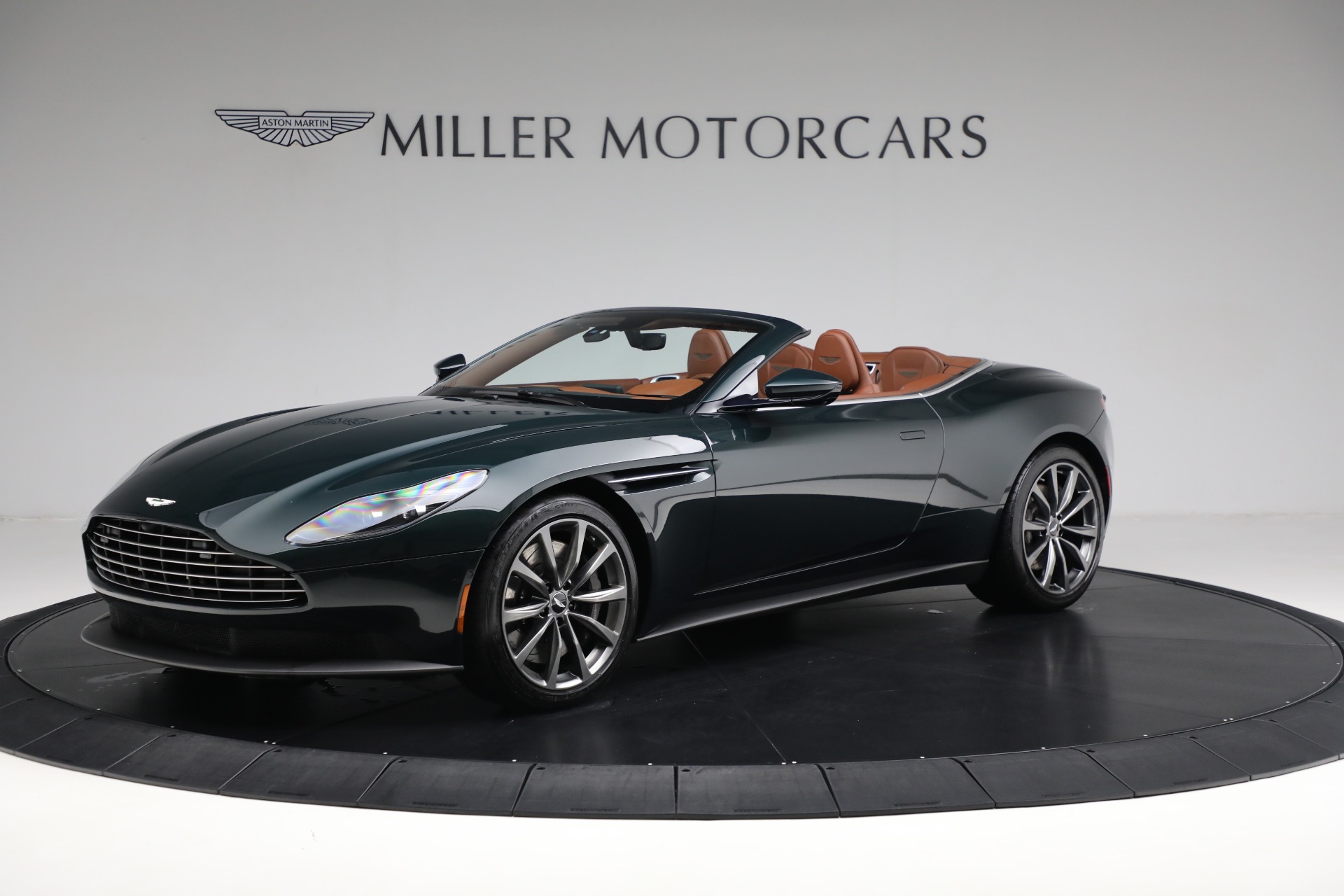 Used 2020 Aston Martin DB11 Volante Convertible for sale $129,900 at Rolls-Royce Motor Cars Greenwich in Greenwich CT 06830 1