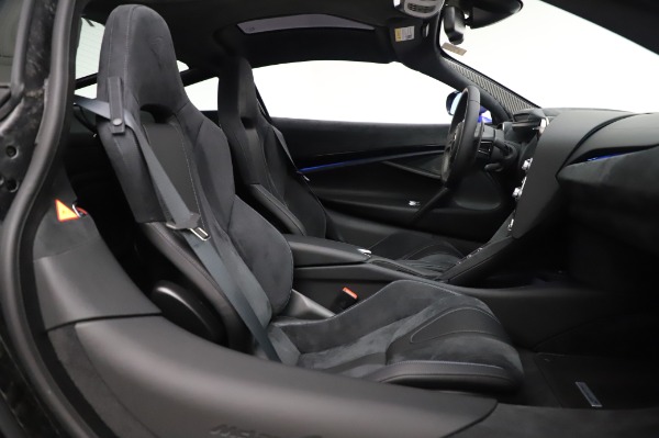 Used 2020 McLaren 720S Performance for sale Call for price at Rolls-Royce Motor Cars Greenwich in Greenwich CT 06830 19
