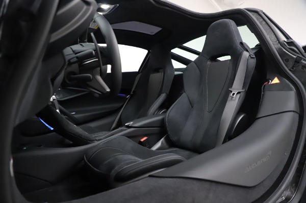 Used 2020 McLaren 720S Performance for sale Call for price at Rolls-Royce Motor Cars Greenwich in Greenwich CT 06830 22