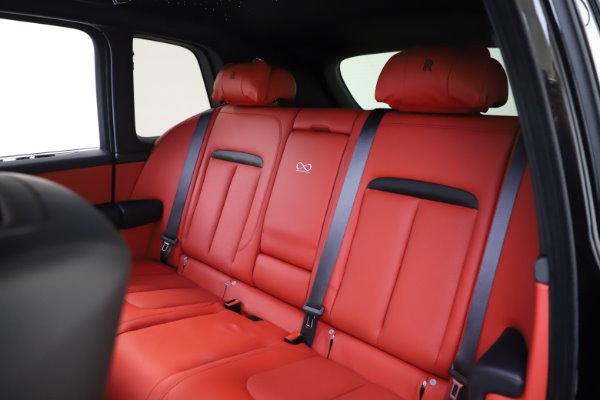 New 2020 Rolls-Royce Cullinan Black Badge for sale Sold at Rolls-Royce Motor Cars Greenwich in Greenwich CT 06830 16