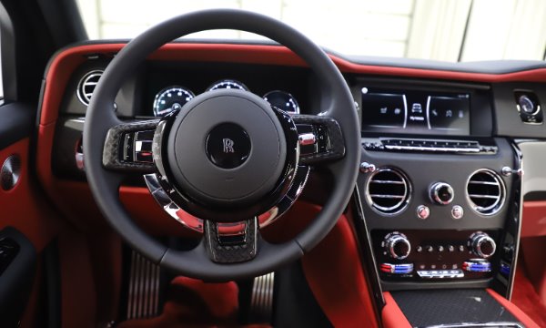 New 2020 Rolls-Royce Cullinan Black Badge for sale Sold at Rolls-Royce Motor Cars Greenwich in Greenwich CT 06830 19
