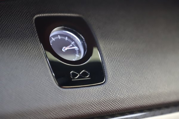 New 2020 Rolls-Royce Cullinan Black Badge for sale Sold at Rolls-Royce Motor Cars Greenwich in Greenwich CT 06830 24