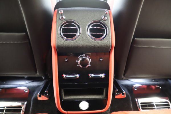 New 2020 Rolls-Royce Cullinan Black Badge for sale Sold at Rolls-Royce Motor Cars Greenwich in Greenwich CT 06830 25