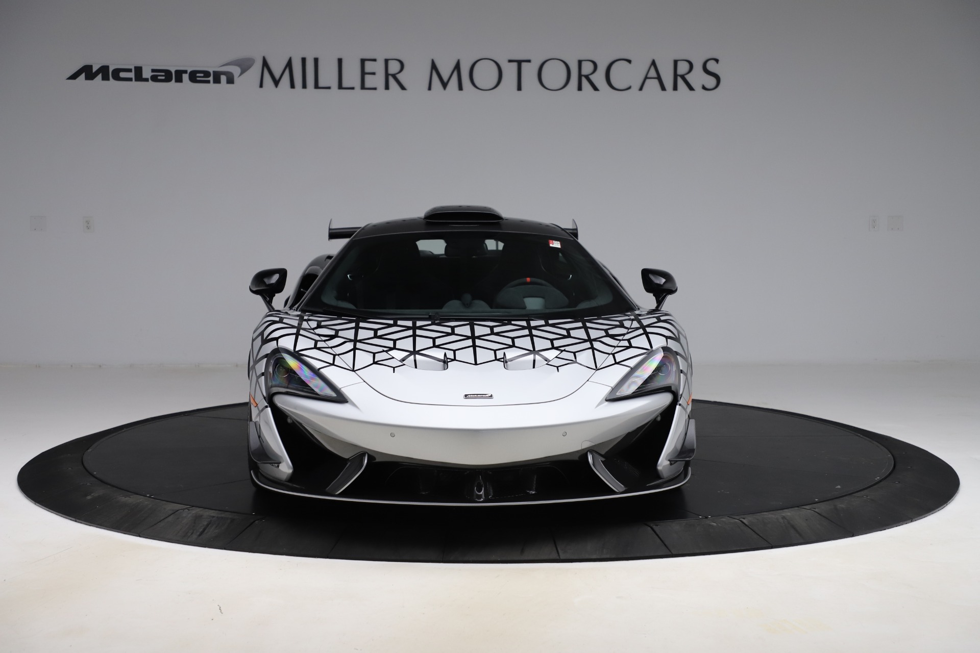 Used 2020 McLaren 620R Coupe for sale Sold at Rolls-Royce Motor Cars Greenwich in Greenwich CT 06830 8