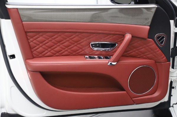 Used 2018 Bentley Flying Spur V8 S for sale Sold at Rolls-Royce Motor Cars Greenwich in Greenwich CT 06830 16