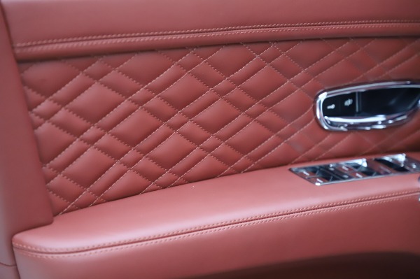 Used 2018 Bentley Flying Spur V8 S for sale Sold at Rolls-Royce Motor Cars Greenwich in Greenwich CT 06830 17