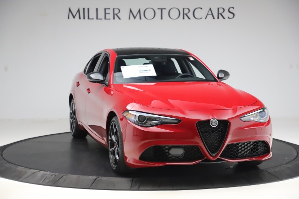 New 2020 Alfa Romeo Giulia Sport Q4 for sale Sold at Rolls-Royce Motor Cars Greenwich in Greenwich CT 06830 11