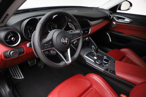 Used 2017 Alfa Romeo Giulia Ti Sport for sale Sold at Rolls-Royce Motor Cars Greenwich in Greenwich CT 06830 13