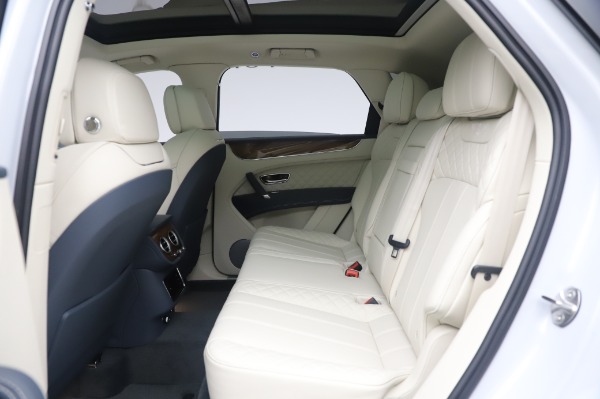 Used 2020 Bentley Bentayga Hybrid for sale $185,900 at Rolls-Royce Motor Cars Greenwich in Greenwich CT 06830 23