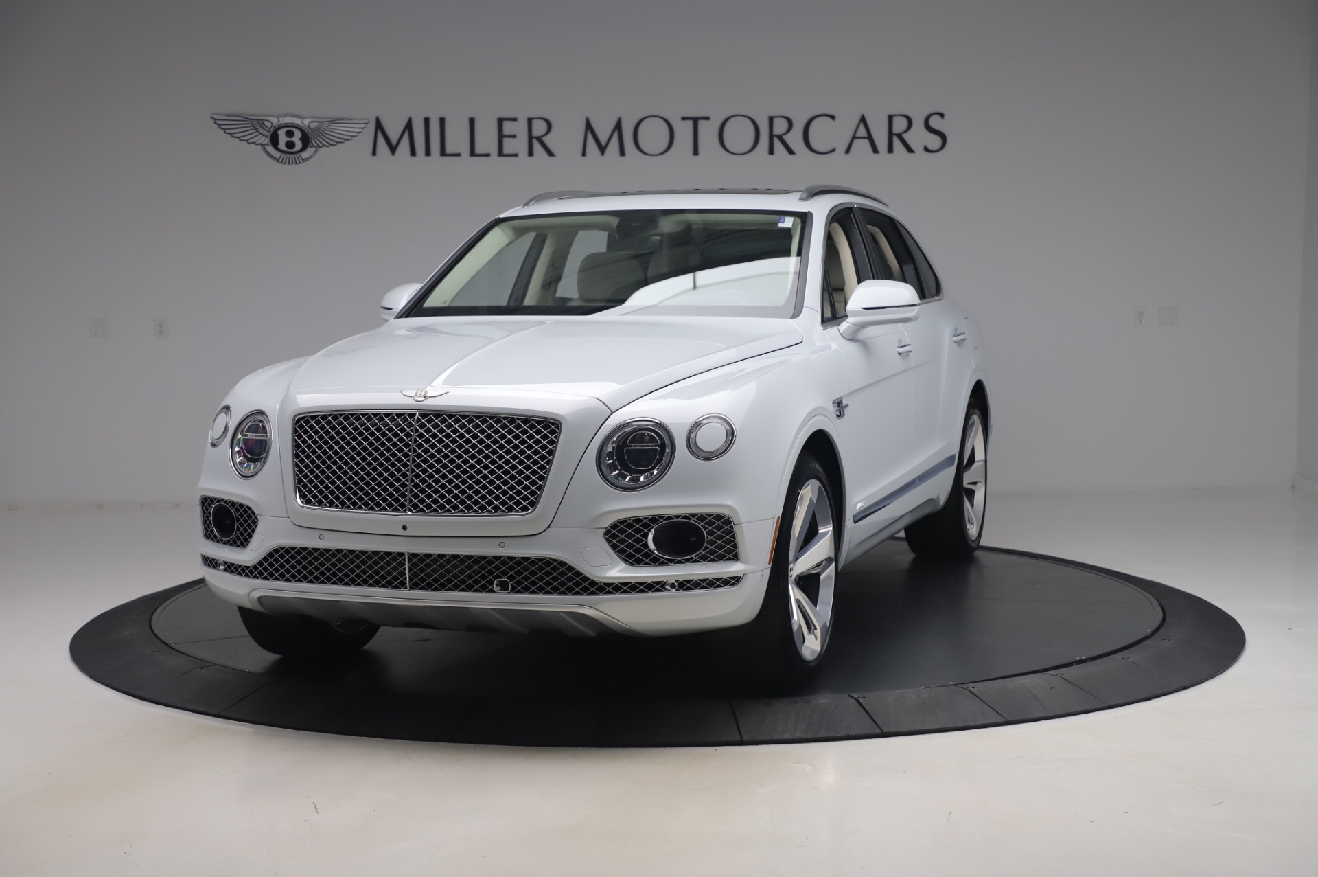 New 2020 Bentley Bentayga Hybrid for sale Sold at Rolls-Royce Motor Cars Greenwich in Greenwich CT 06830 1