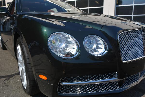 Used 2016 Bentley Flying Spur W12 for sale Sold at Rolls-Royce Motor Cars Greenwich in Greenwich CT 06830 7