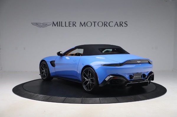 New 2021 Aston Martin Vantage Roadster for sale Call for price at Rolls-Royce Motor Cars Greenwich in Greenwich CT 06830 28