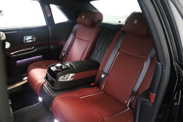 Used 2020 Rolls-Royce Ghost for sale $239,900 at Rolls-Royce Motor Cars Greenwich in Greenwich CT 06830 18