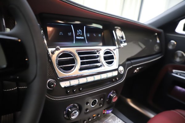 Used 2020 Rolls-Royce Ghost for sale $239,900 at Rolls-Royce Motor Cars Greenwich in Greenwich CT 06830 28