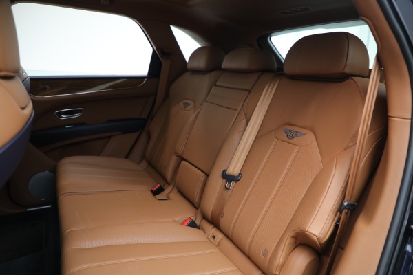 Used 2021 Bentley Bentayga V8 for sale $133,900 at Rolls-Royce Motor Cars Greenwich in Greenwich CT 06830 24