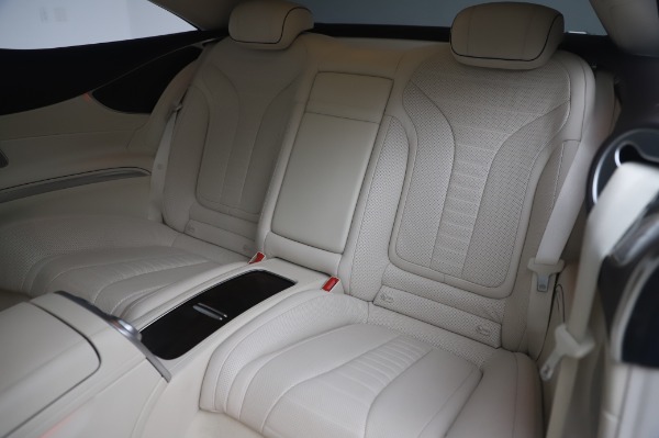 Used 2015 Mercedes-Benz S-Class S 550 4MATIC for sale Sold at Rolls-Royce Motor Cars Greenwich in Greenwich CT 06830 20