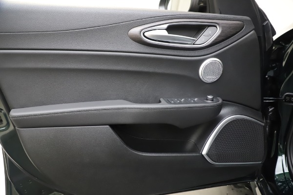 New 2020 Alfa Romeo Giulia Ti Q4 for sale $49,745 at Rolls-Royce Motor Cars Greenwich in Greenwich CT 06830 17