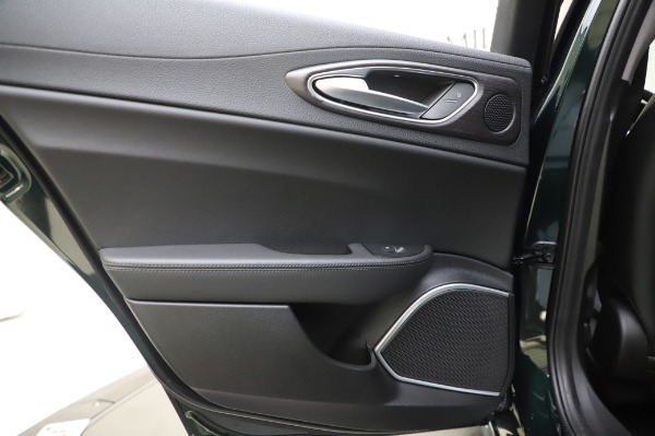 New 2020 Alfa Romeo Giulia Ti Q4 for sale $49,745 at Rolls-Royce Motor Cars Greenwich in Greenwich CT 06830 23