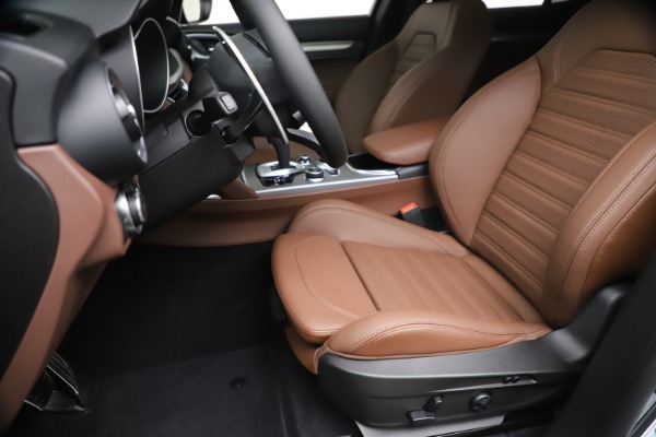 New 2020 Alfa Romeo Stelvio Ti Sport Q4 for sale Sold at Rolls-Royce Motor Cars Greenwich in Greenwich CT 06830 15