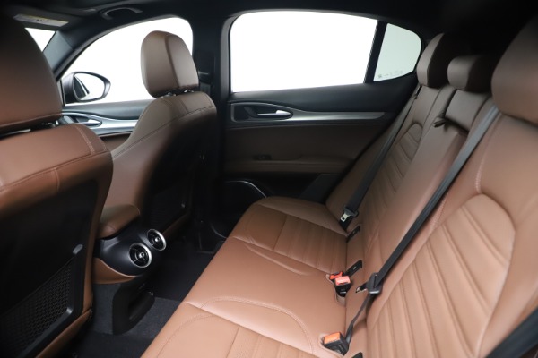 New 2020 Alfa Romeo Stelvio Ti Sport Q4 for sale Sold at Rolls-Royce Motor Cars Greenwich in Greenwich CT 06830 19