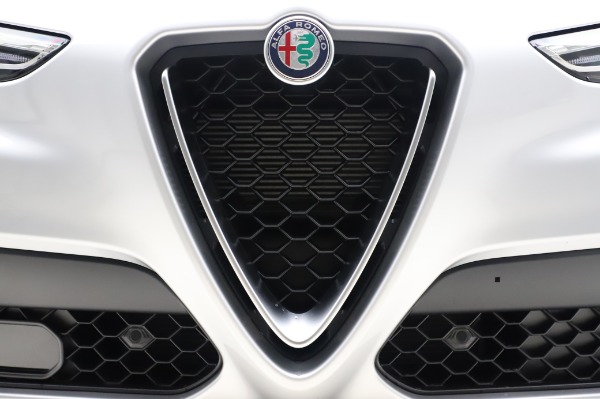 New 2020 Alfa Romeo Stelvio Ti Q4 for sale Sold at Rolls-Royce Motor Cars Greenwich in Greenwich CT 06830 26