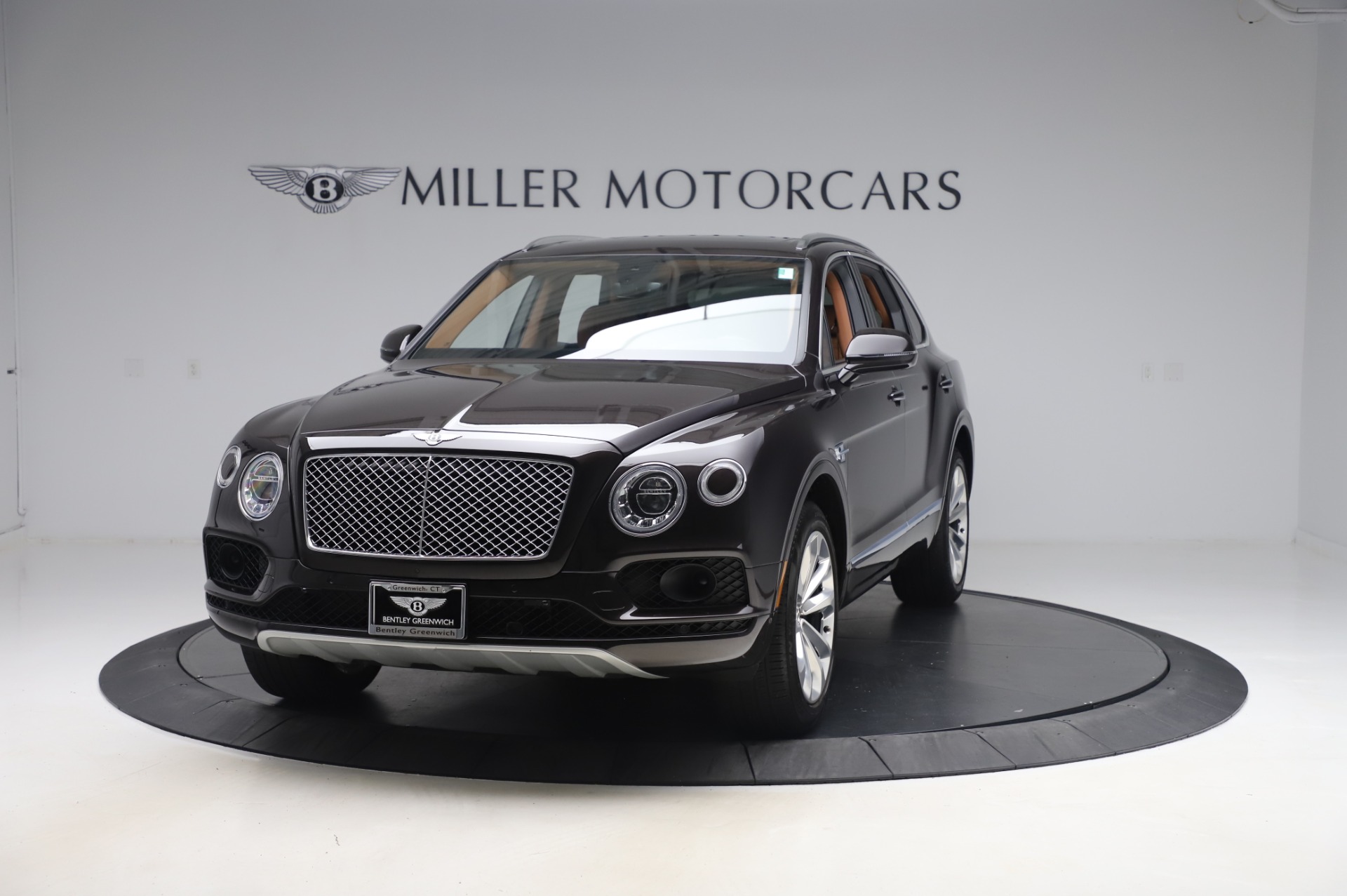 Used 2017 Bentley Bentayga W12 for sale Sold at Rolls-Royce Motor Cars Greenwich in Greenwich CT 06830 1