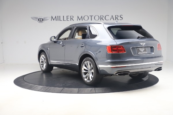 Used 2017 Bentley Bentayga W12 for sale Sold at Rolls-Royce Motor Cars Greenwich in Greenwich CT 06830 5