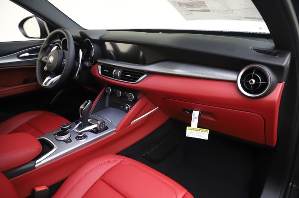 New 2020 Alfa Romeo Stelvio Sport Q4 for sale $50,945 at Rolls-Royce Motor Cars Greenwich in Greenwich CT 06830 19