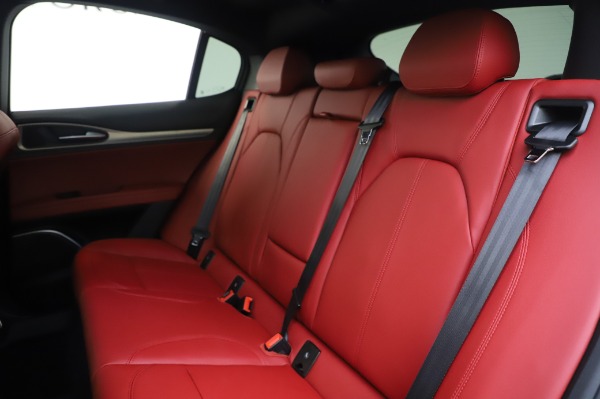 New 2020 Alfa Romeo Stelvio Sport Q4 for sale $50,945 at Rolls-Royce Motor Cars Greenwich in Greenwich CT 06830 22