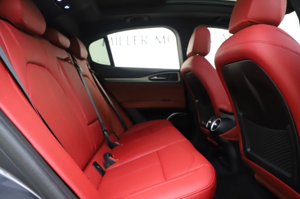 New 2020 Alfa Romeo Stelvio Sport Q4 for sale $50,945 at Rolls-Royce Motor Cars Greenwich in Greenwich CT 06830 27