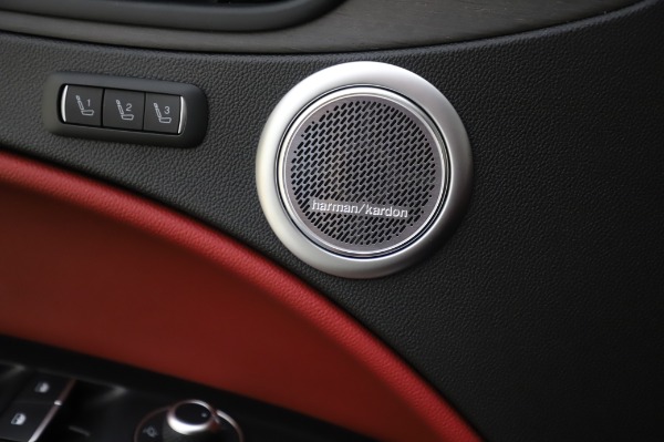 New 2020 Alfa Romeo Stelvio Ti Q4 for sale $54,095 at Rolls-Royce Motor Cars Greenwich in Greenwich CT 06830 20