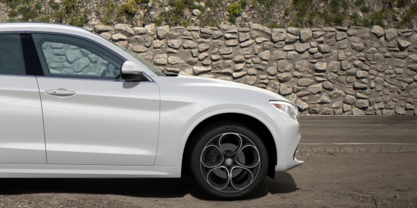 New 2020 Alfa Romeo Stelvio Ti Lusso Q4 for sale Sold at Rolls-Royce Motor Cars Greenwich in Greenwich CT 06830 3