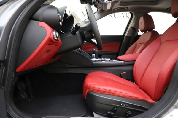 New 2020 Alfa Romeo Giulia Ti Q4 for sale Sold at Rolls-Royce Motor Cars Greenwich in Greenwich CT 06830 15