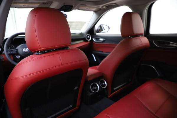 New 2020 Alfa Romeo Giulia Ti Q4 for sale Sold at Rolls-Royce Motor Cars Greenwich in Greenwich CT 06830 21
