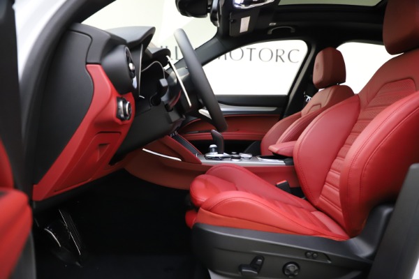 New 2020 Alfa Romeo Stelvio Ti Sport Q4 for sale Sold at Rolls-Royce Motor Cars Greenwich in Greenwich CT 06830 18
