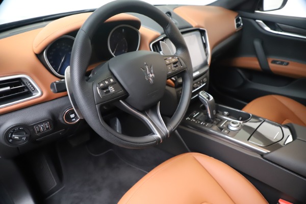 New 2020 Maserati Ghibli S Q4 for sale Sold at Rolls-Royce Motor Cars Greenwich in Greenwich CT 06830 13