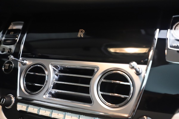 Used 2014 Rolls-Royce Wraith Base for sale $168,900 at Rolls-Royce Motor Cars Greenwich in Greenwich CT 06830 24