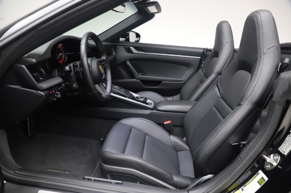 Used 2020 Porsche 911 Carrera 4S for sale Sold at Rolls-Royce Motor Cars Greenwich in Greenwich CT 06830 18