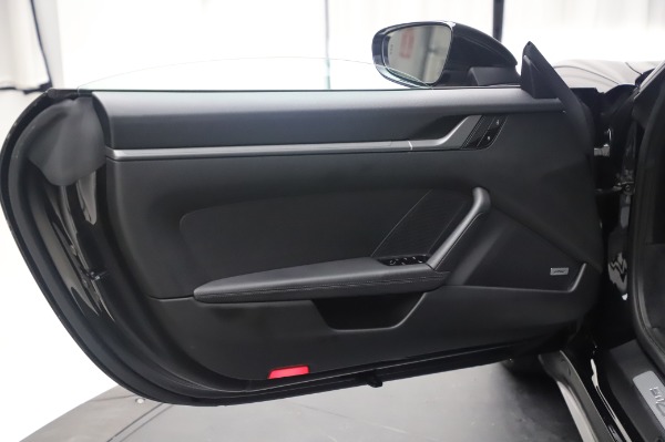 Used 2020 Porsche 911 Carrera 4S for sale Sold at Rolls-Royce Motor Cars Greenwich in Greenwich CT 06830 25