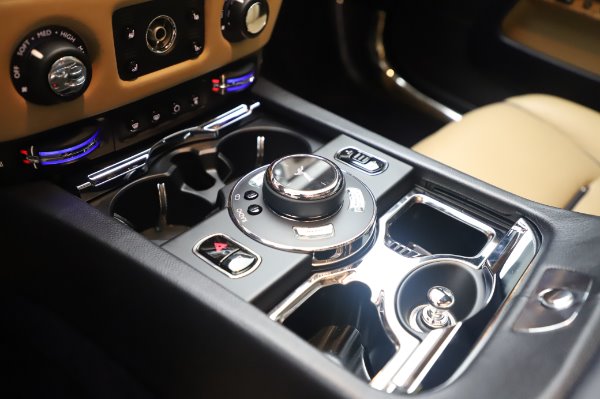 Used 2015 Rolls-Royce Wraith for sale Sold at Rolls-Royce Motor Cars Greenwich in Greenwich CT 06830 19