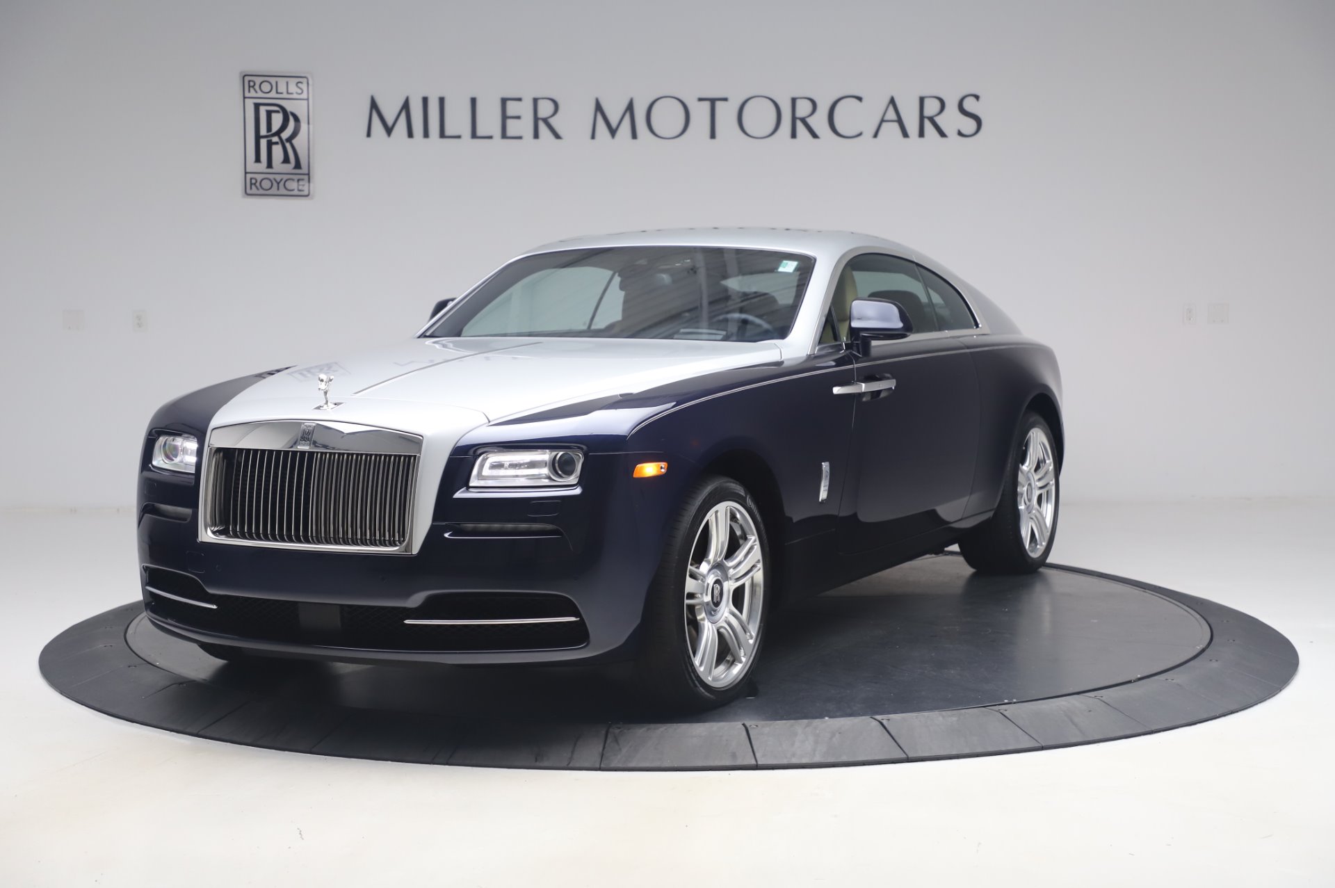 Used 2015 Rolls-Royce Wraith for sale $179,900 at Rolls-Royce Motor Cars Greenwich in Greenwich CT 06830 1