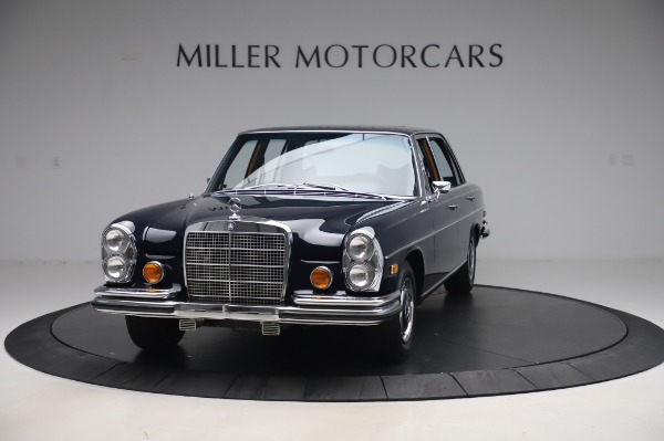 Used 1971 Mercedes-Benz 300 SEL 6.3 for sale Sold at Rolls-Royce Motor Cars Greenwich in Greenwich CT 06830 1